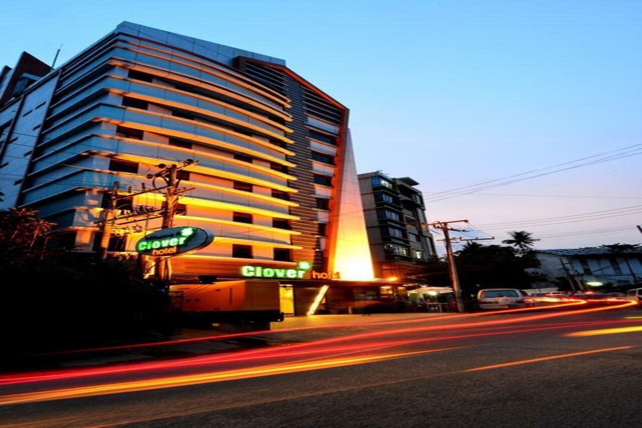 Clover Hotel Yangon Exteriör bild