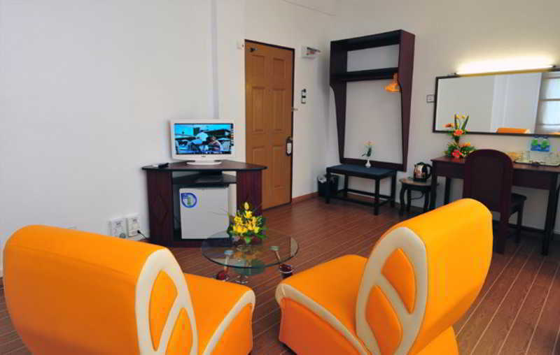 Clover Hotel Yangon Exteriör bild
